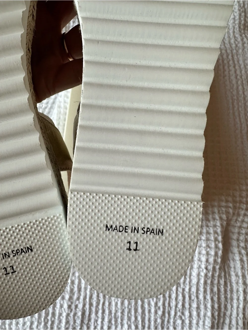 NWT Aquatalia Gold Metallic Espadrille Platform Sandals Size 11